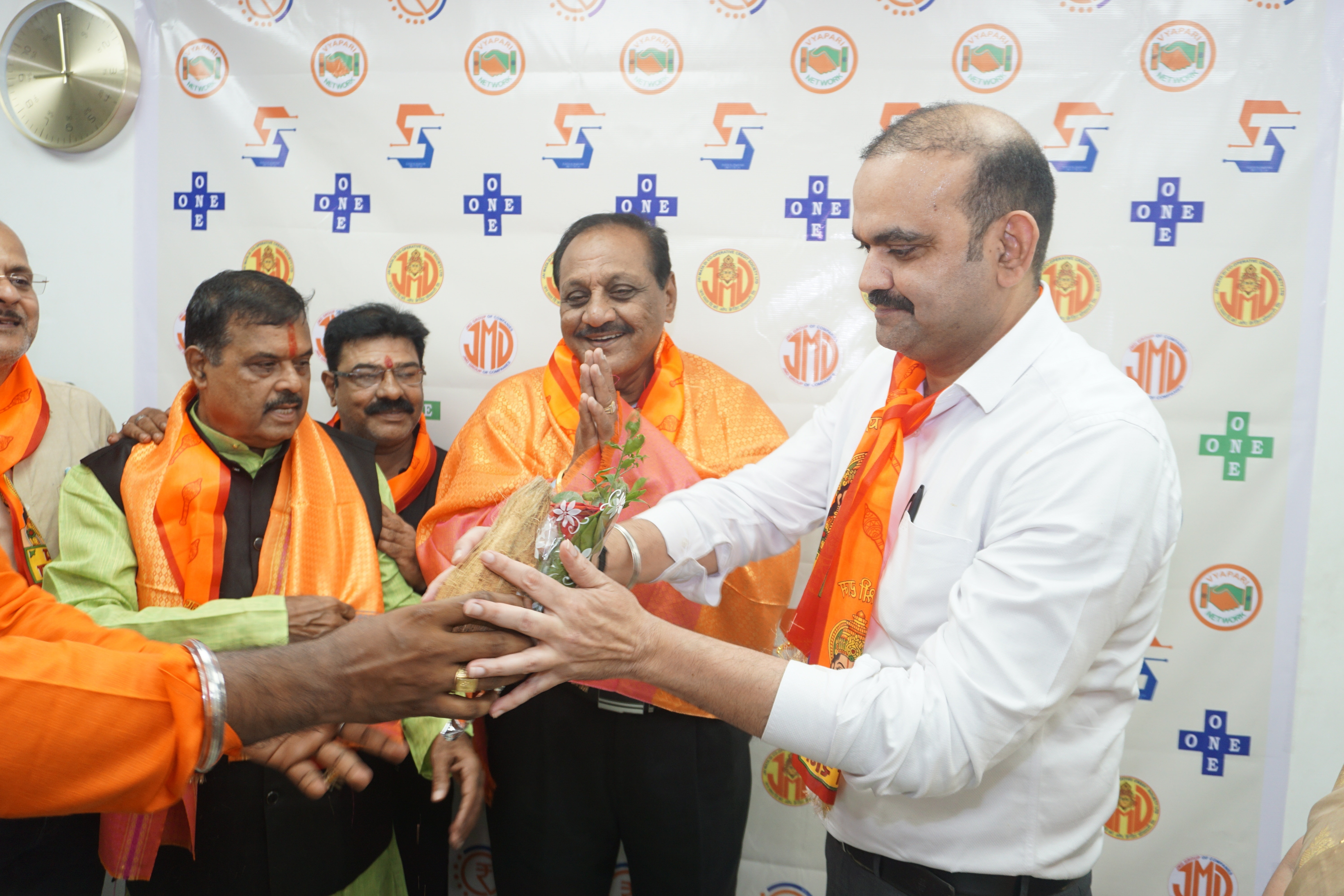 Harish Pandey Jmd Group Of Companies Chairman Businessman Harishnath Pandey Harissh Pandey Founder Mumbai Harish Pandey Jmd Group Finance Leader